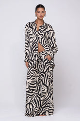 Sheveta Miley Set in Tigris