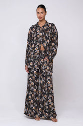 Sheveta Miley Set in Tropic