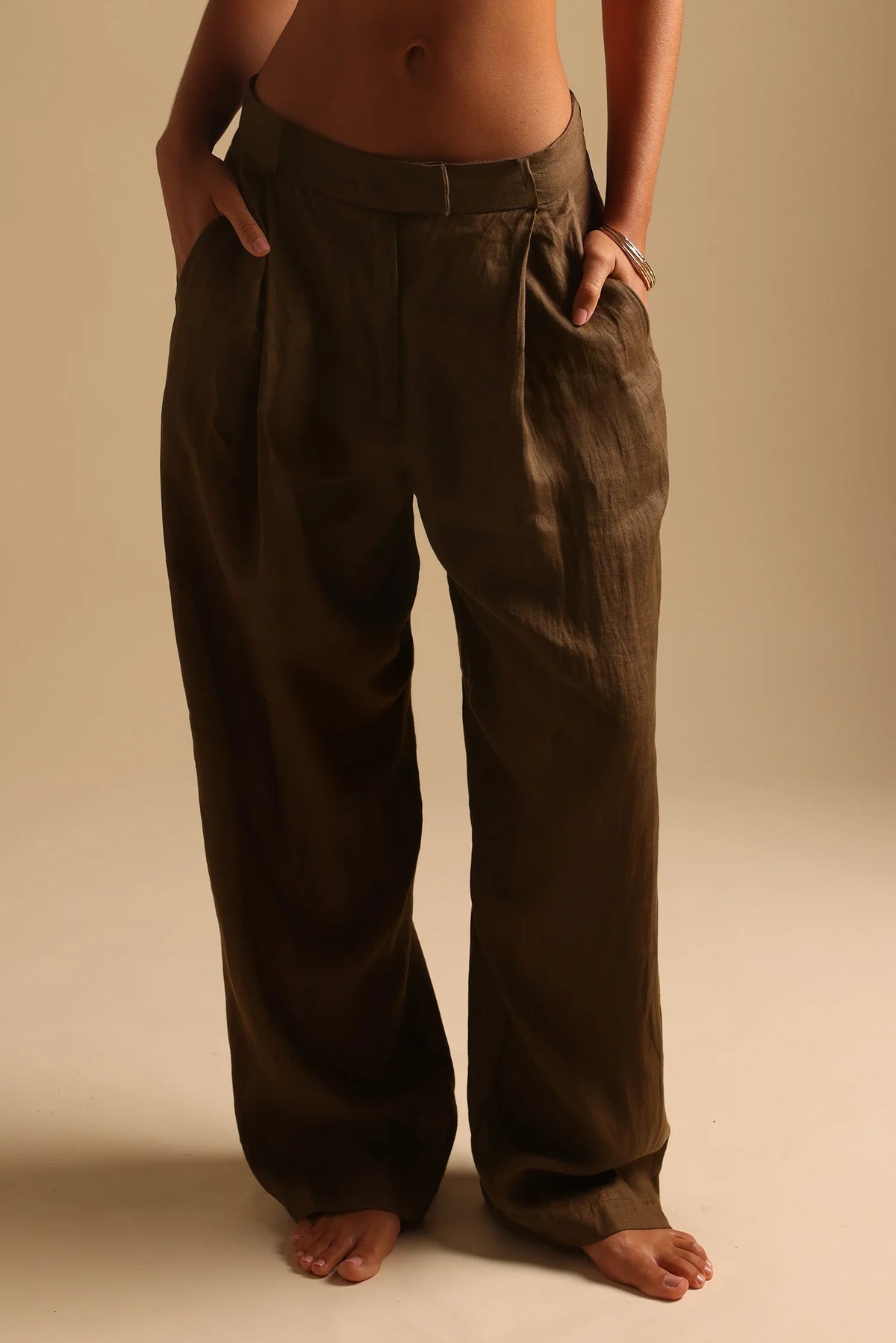Sheveta The Ivy Wide-Leg Linen Trousers - Terra